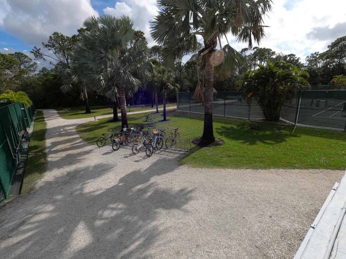 Naples Dream At Wtc With Heated Pool Spa Sauna 7 Bicycles And 3 Mls To Beach Bagian luar foto